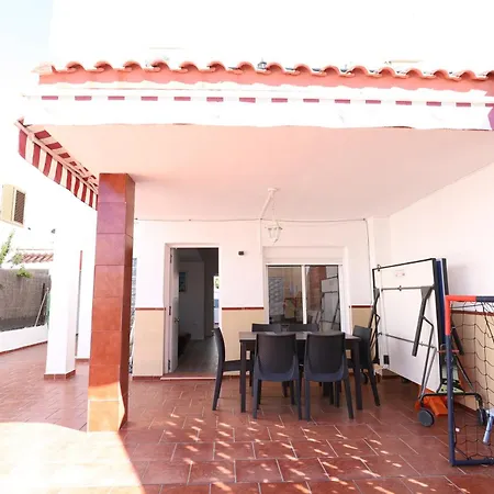 Apartment Spacious Townhouse With Terraces And Pool In *