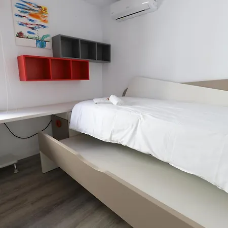 Apartment Spacious Townhouse With Terraces And Pool In Sagunto